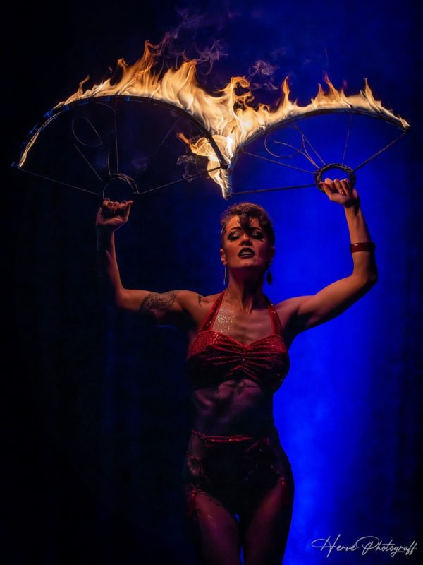 FireDancer Cabaret Paris